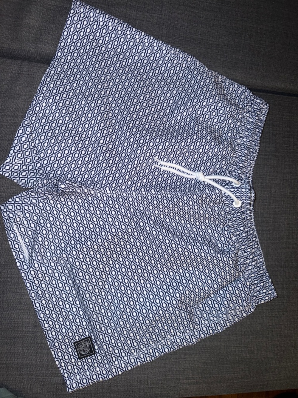 Navy Geometric Men's Swim Board Shorts with Drawstring- size Large